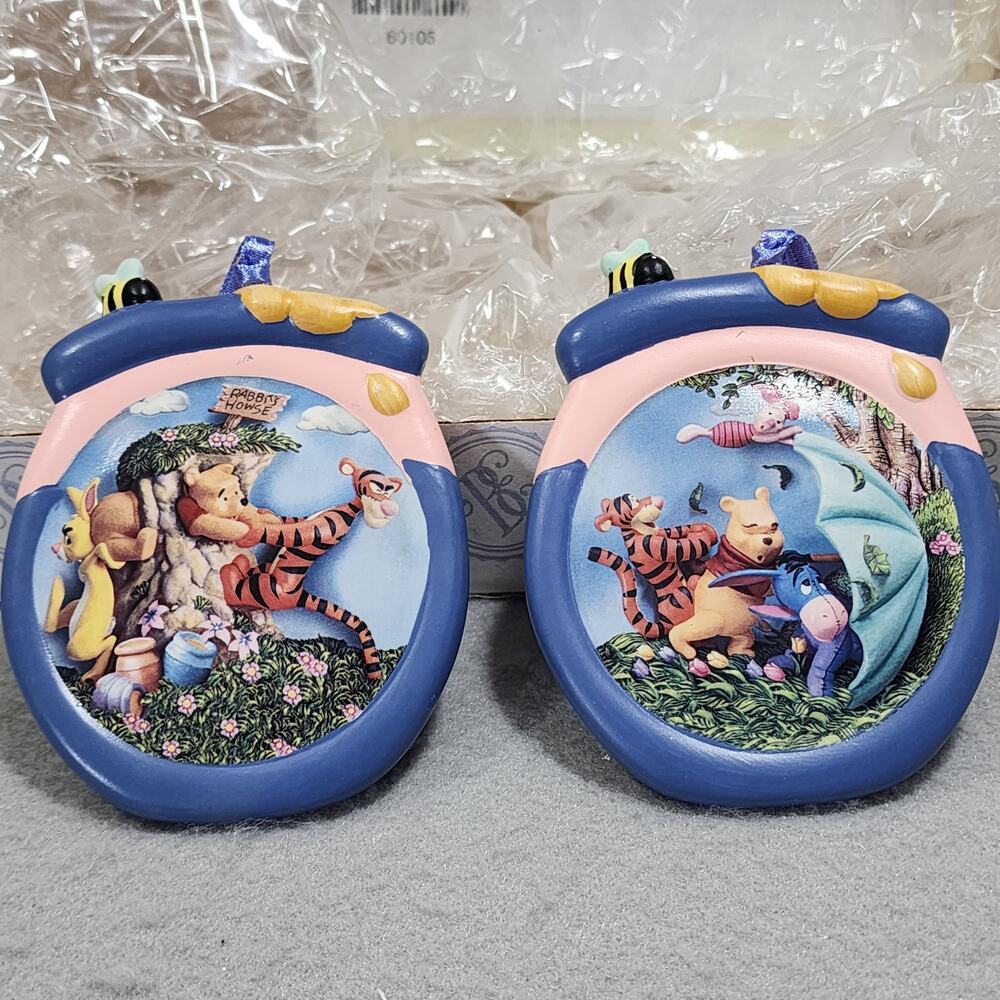 TOO MUCH HONEY & BLUSTERY DAY Ornaments Pooh's Honeypot Adventures 68548